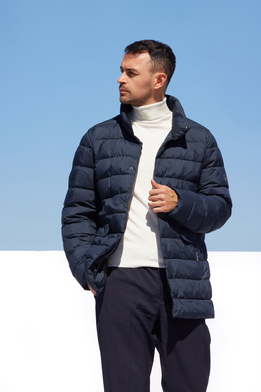 Geacă Madzerini bărbați, dark navy, căptușită, glugă detașabilă.